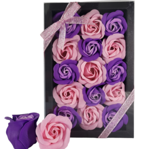 Boite noire de 15 roses de savon violet foncé et rose