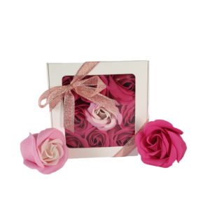 Boite blanche de 9 roses de savon en carré rose foncé et rose tricolore
