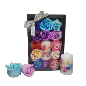 Boite noire de 13 roses de savon multicolore avec bougie joyeux anniversaire