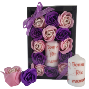 Boite noire de 13 roses de savon violet foncé et rose tricolore avec bougie fête des mères